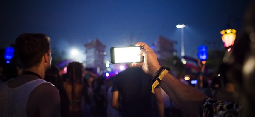 עמדת צילום סלפי