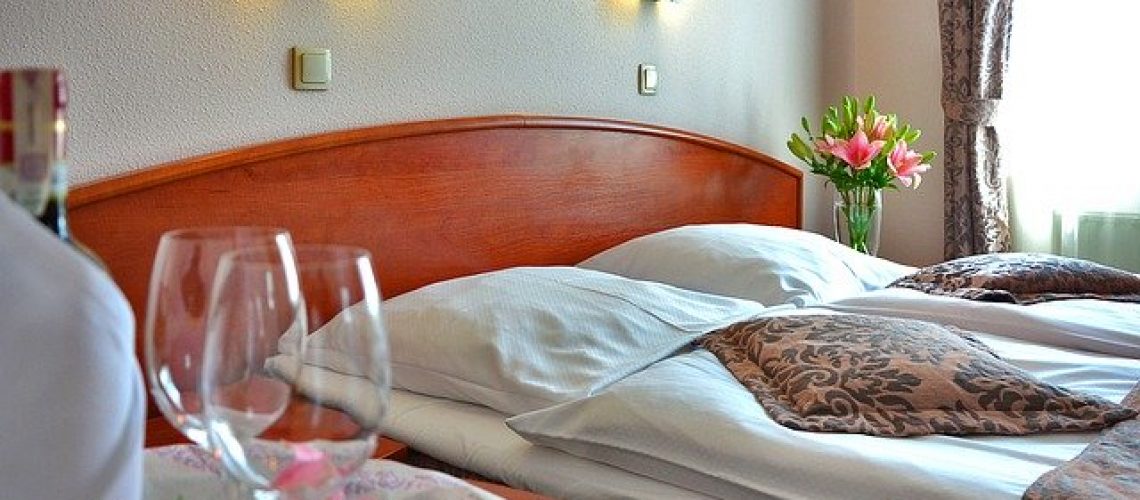 חדרים לפי שעה