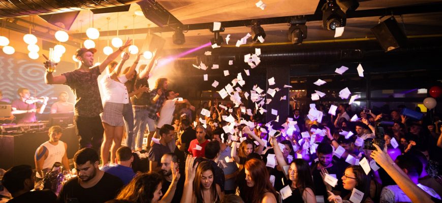 שולחנות משחק לאירועים – אטרקציה מתאימה לכל גיל